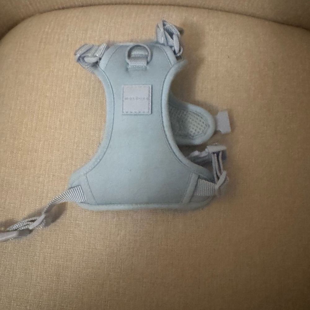 Light Blue Pet Harness Vest—NO TAGS, HOWEVER, NEVER USED